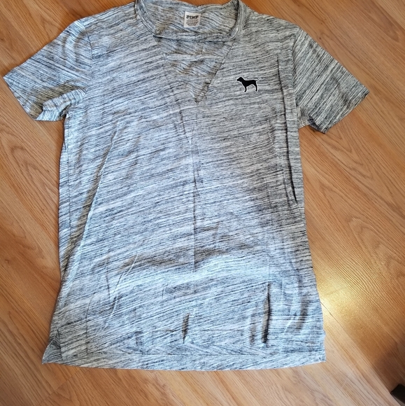 Pink tshirt - Picture 2 of 2